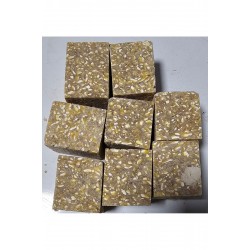 Balık Yemi Küsbesi 10 Saat Bitmeyen Delikli Kare Mısır Küspesi (2KG)